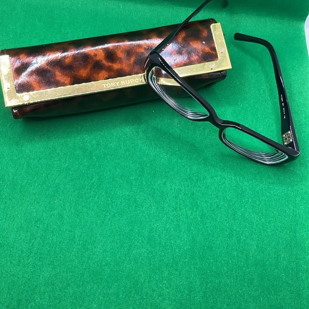 Tory Burch eyewear